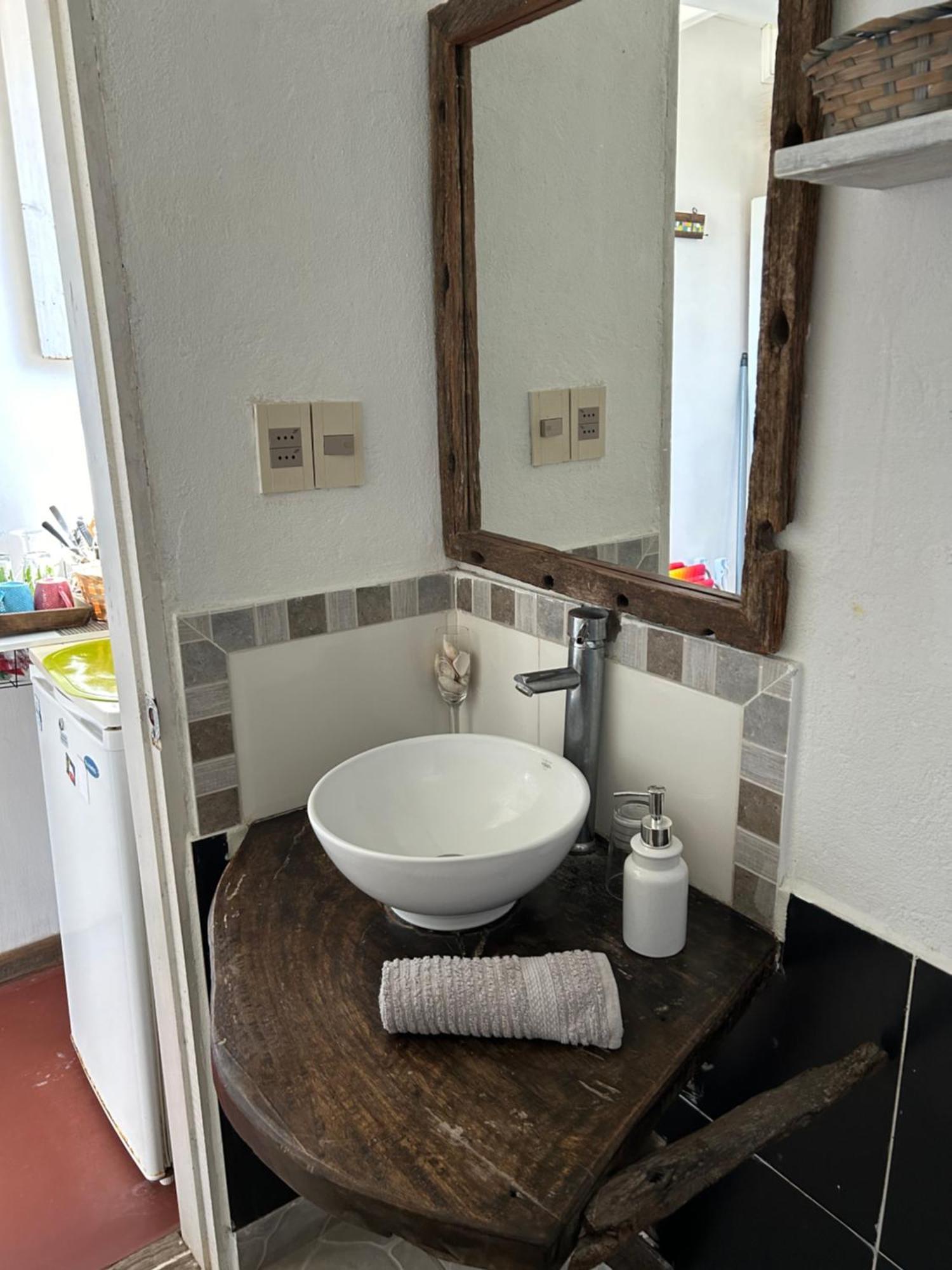 Lunas Del Bosque Cabana Y Apartamento En Suite ลาปาโลมา ภายนอก รูปภาพ