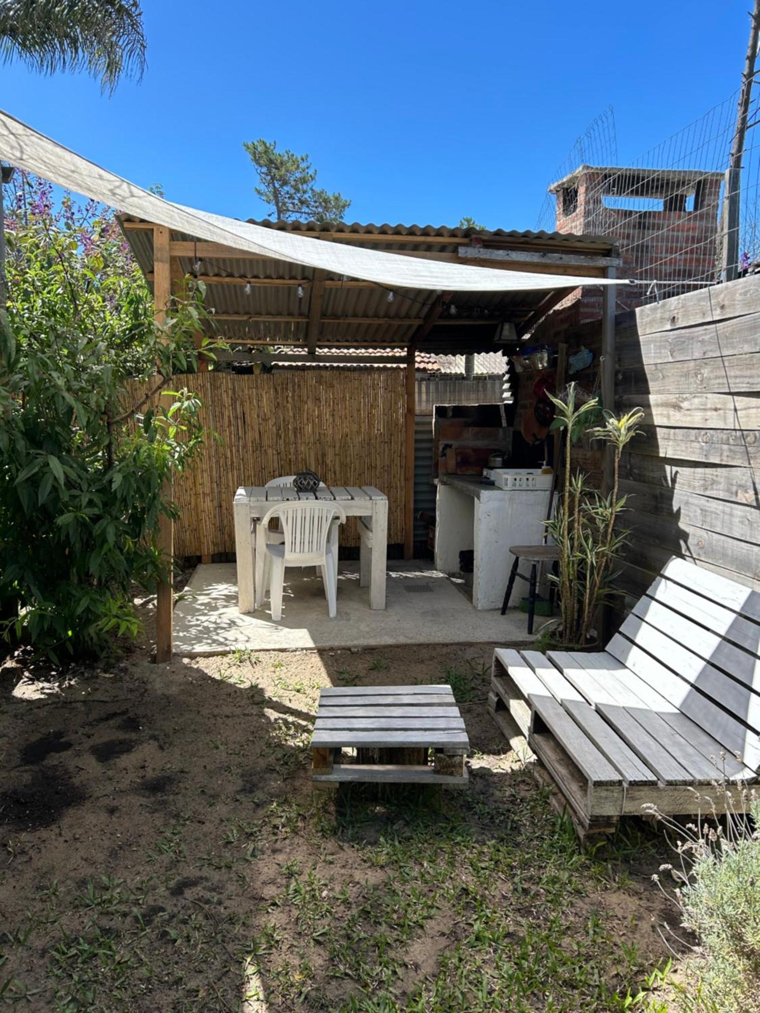 Lunas Del Bosque Cabana Y Apartamento En Suite ลาปาโลมา ภายนอก รูปภาพ
